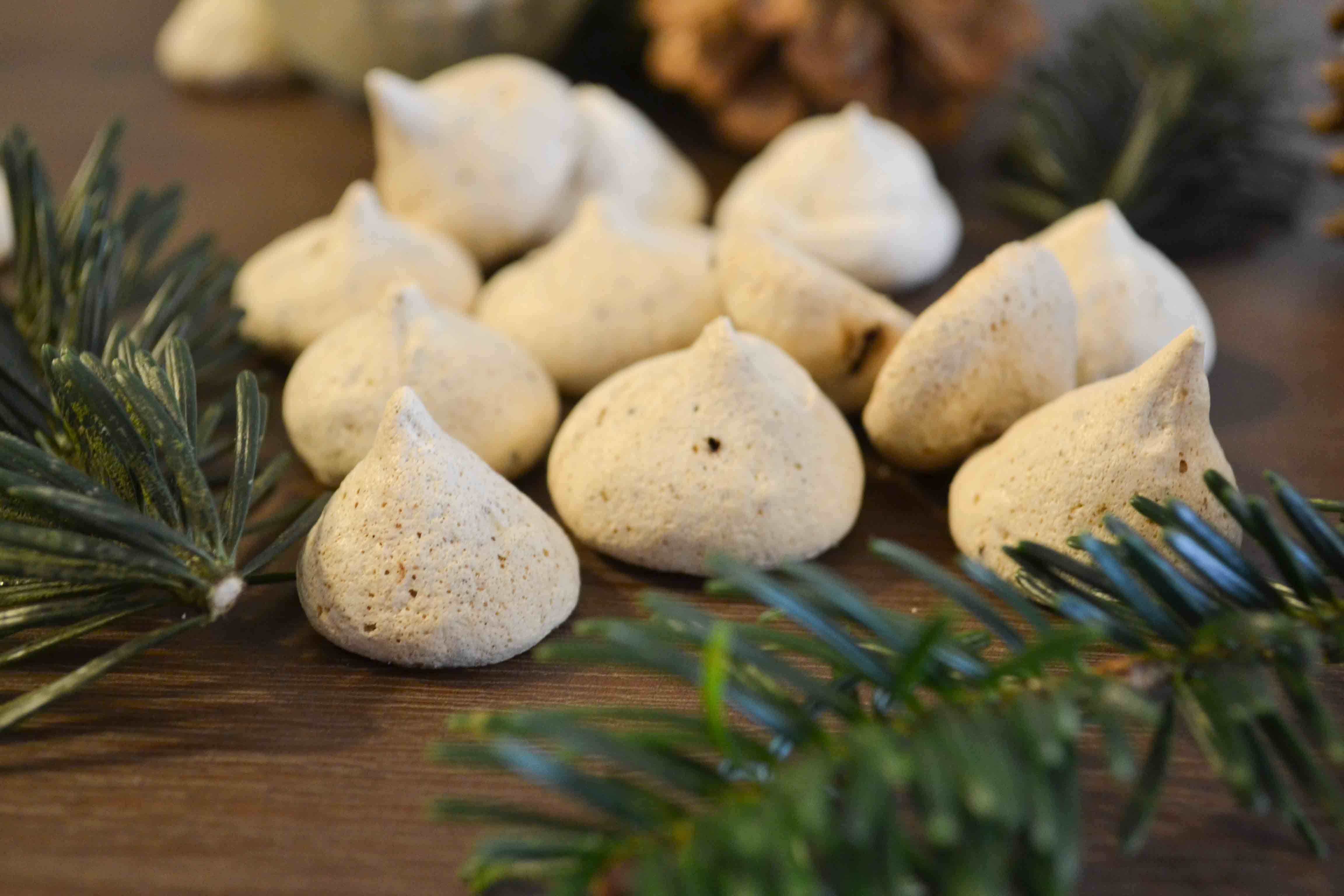 In der Weihnachtsbäckerei die Dritte - Schoko-Baisers ...